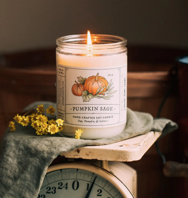 soy candle, empire apple, fresh & light scent for fall